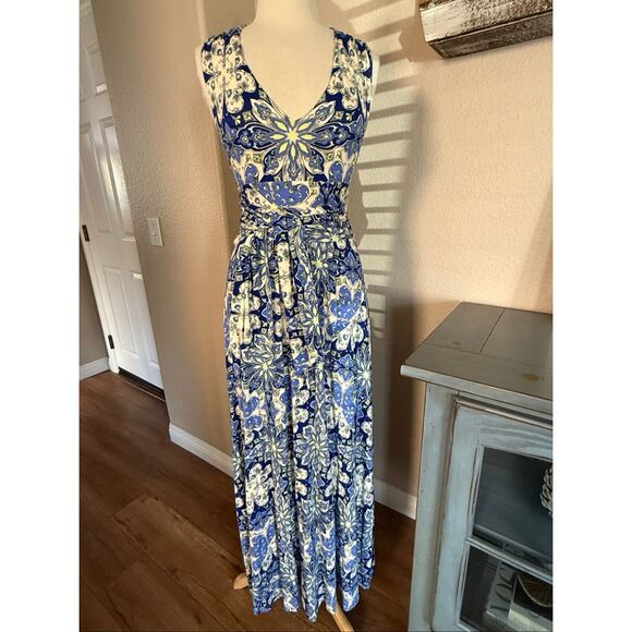 Vanessa Virginia Floral V-Neck Sleeveless Tie Waist Maxi Dress Blue White Small - Picture 7 of 16